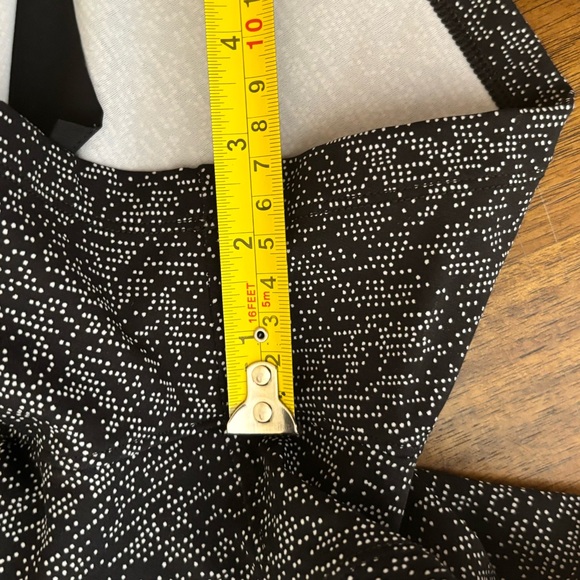 Lululemon shorts - Picture 2 of 6